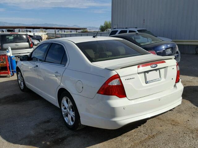 3FAHP0HA4CR238276 - 2012 FORD FUSION SE WHITE photo 3