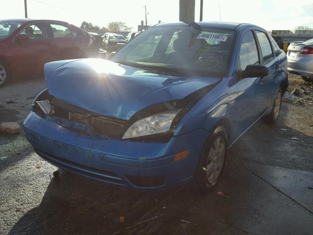 1FAFP34N17W218149 - 2007 FORD FOCUS ZX4 BLUE photo 2