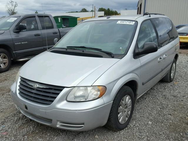 1A4GJ45R37B202124 - 2007 CHRYSLER TOWN & COU SILVER photo 2
