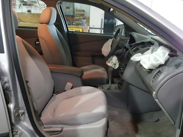 1G1ZS52F25F285443 - 2005 CHEVROLET MALIBU SILVER photo 5