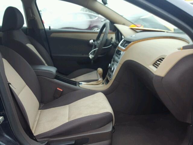 1G1ZC5E09AF190019 - 2010 CHEVROLET MALIBU 1LT ლურჯი ფოტო 5