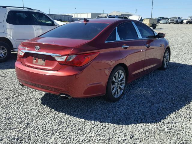 5NPEC4AC7BH131641 - 2011 HYUNDAI SONATA SE RED photo 4