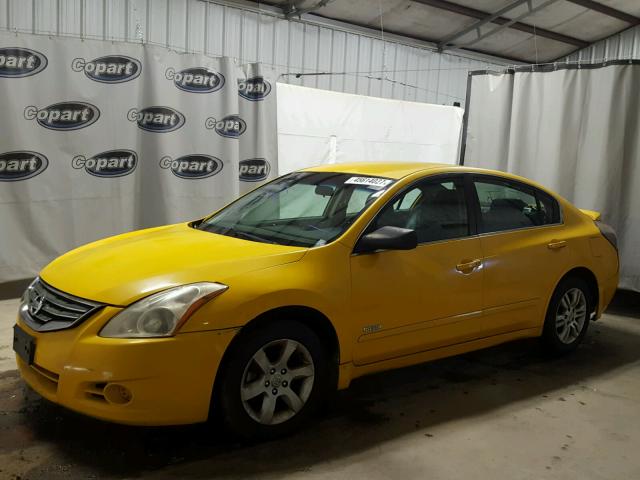 1N4CL2APXAC161733 - 2010 NISSAN ALTIMA YELLOW photo 9