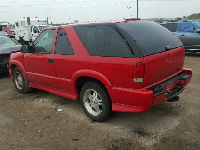 1GNCS18X03K186914 - 2003 CHEVROLET BLAZER RED photo 3