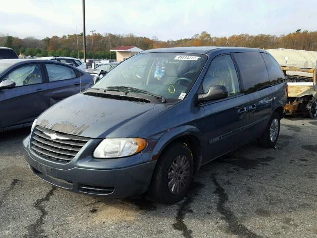 1A4GJ45R77B174926 - 2007 CHRYSLER TOWN & COU BLUE photo 2