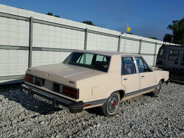 1FABP27D6BG124668 - 1981 FORD GRANADA CREAM photo 4