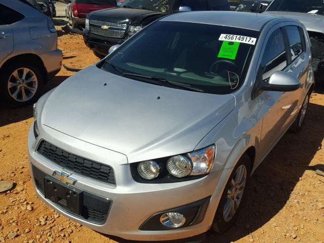 1G1JC6SHXD4237278 - 2013 CHEVROLET SONIC LT SILVER photo 2