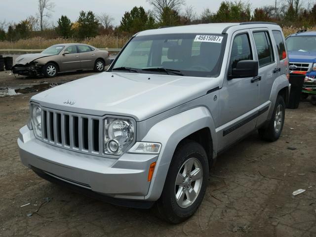 1C4PJMAK4CW157941 - 2012 JEEP LIBERTY SP SILVER photo 2