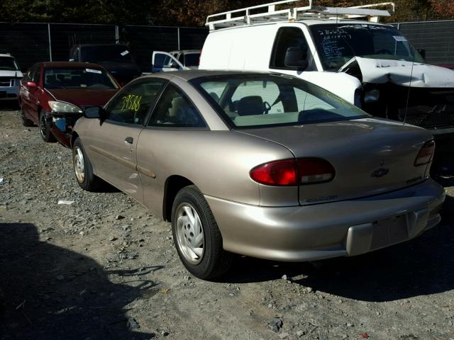 1G1JC1248VM148441 - 1997 CHEVROLET CAVALIER B GOLD photo 3