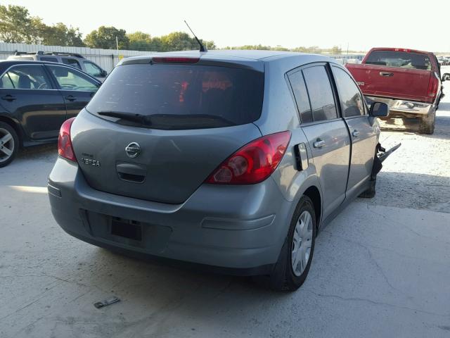 3N1BC1CPXBL362599 - 2011 NISSAN VERSA S GRAY photo 4