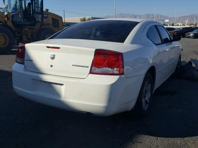 2B3KA43D59H531457 - 2009 DODGE CHARGER WHITE photo 4