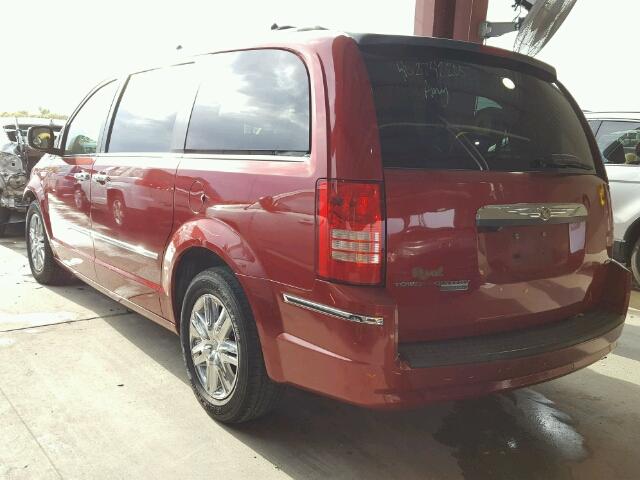 2A8HR64X48R117397 - 2008 CHRYSLER TOWN & COU RED photo 3