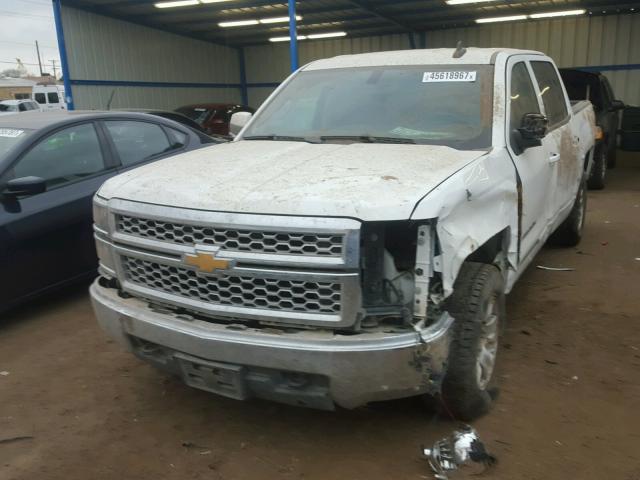 3GCUKREC9FG125005 - 2015 CHEVROLET SILVERADO WHITE photo 2