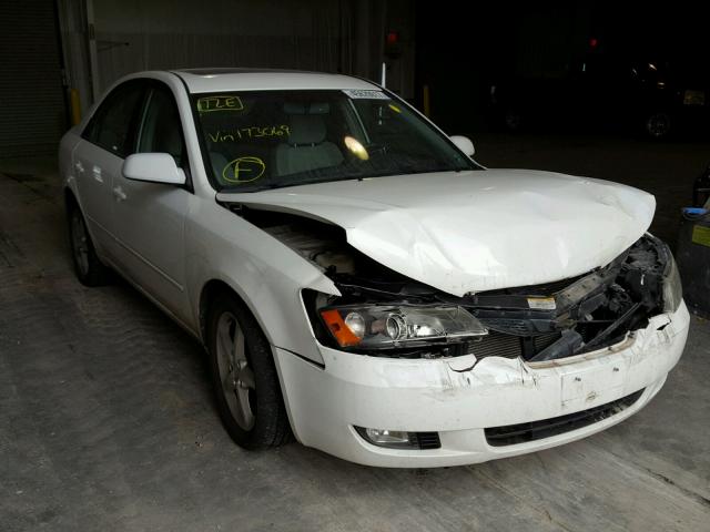 5NPEU46F77H173069 - 2007 HYUNDAI SONATA WHITE photo 1