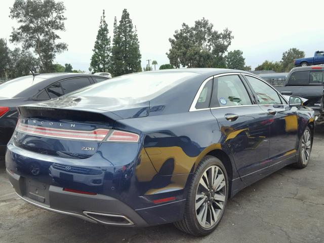 3LN6L5MU4HR634995 - 2017 LINCOLN MKZ HYBRID BLUE photo 4