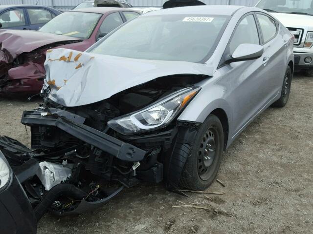 5NPDH4AEXFH548420 - 2015 HYUNDAI ELANTRA SE SILVER photo 2