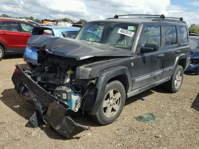 1J8HG48N46C275490 - 2006 JEEP COMMANDER BROWN photo 2
