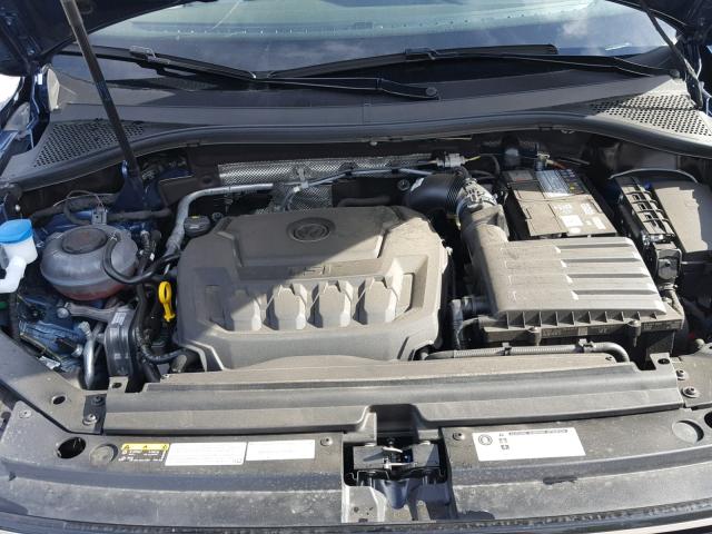 3VV2B7AX3JM126215 - 2018 VOLKSWAGEN TIGUAN SE Синій фото 7