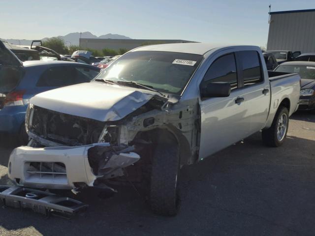 1N6AA07B67N236753 - 2007 NISSAN TITAN XE SILVER photo 2