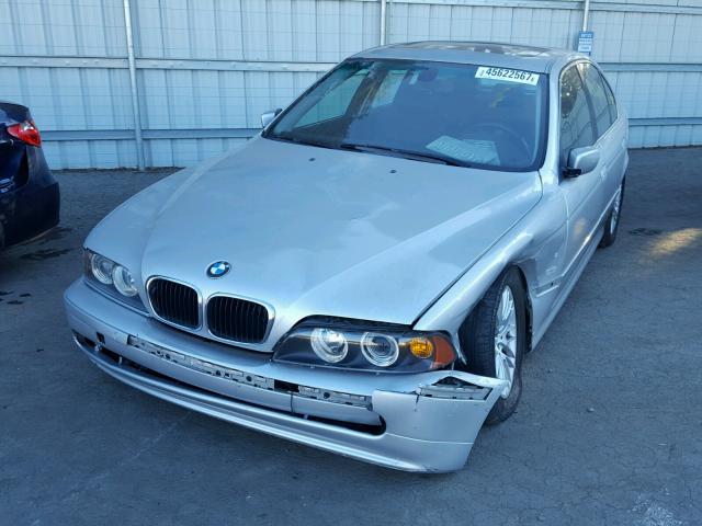 WBADT63481CF03804 - 2001 BMW 530 I AUTO SILVER photo 2