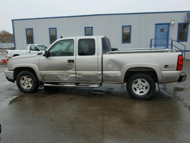 1GCEK19Z66Z285735 - 2006 CHEVROLET SILVERADO GRAY photo 9