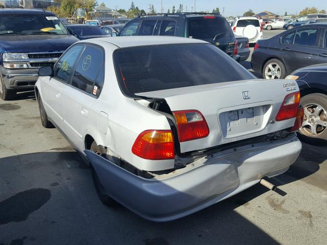 2HGEJ6619YH509020 - 2000 HONDA CIVIC BASE SILVER photo 3