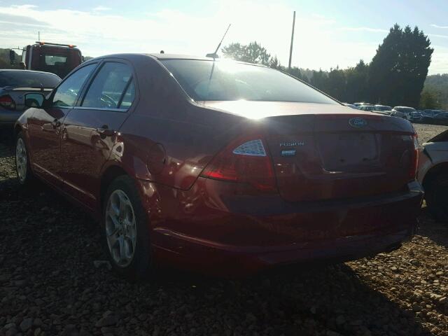 3FAHP0HA7AR317521 - 2010 FORD FUSION SE RED photo 3