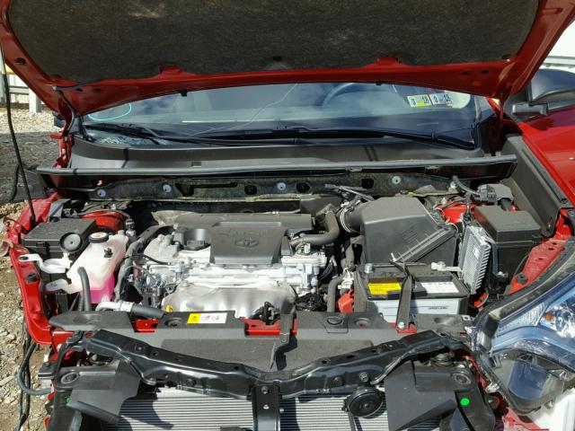 JTMBFREVXHJ142085 - 2017 TOYOTA RAV4 LE Qırmızı foto 7