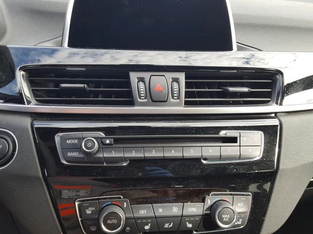 WBXHT3C3XJ5K27480 - 2018 BMW X1 XDRIVE2 Silber Foto 9