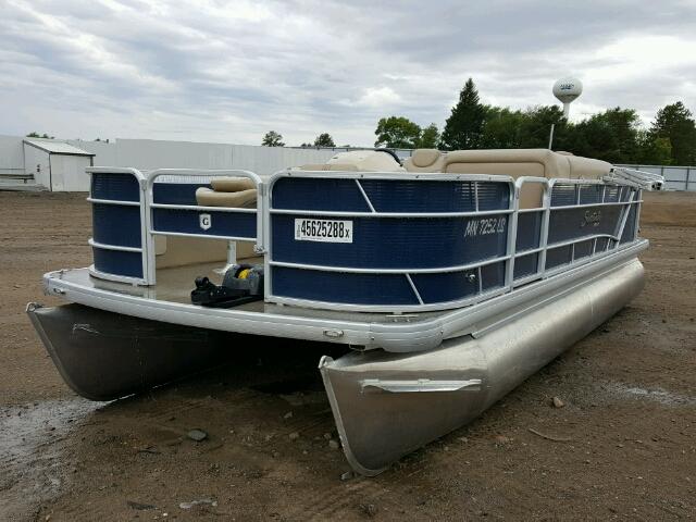 GDY45956B818 - 2018 SWEE SW2286FC BLUE photo 2