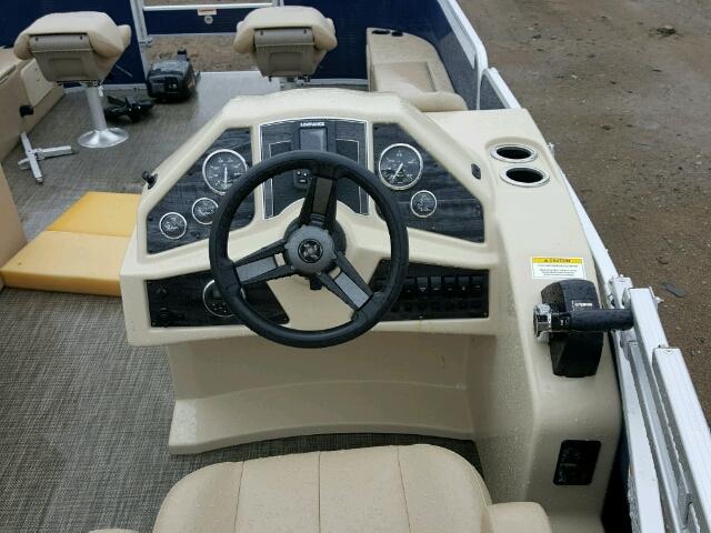 GDY45956B818 - 2018 SWEE SW2286FC BLUE photo 8