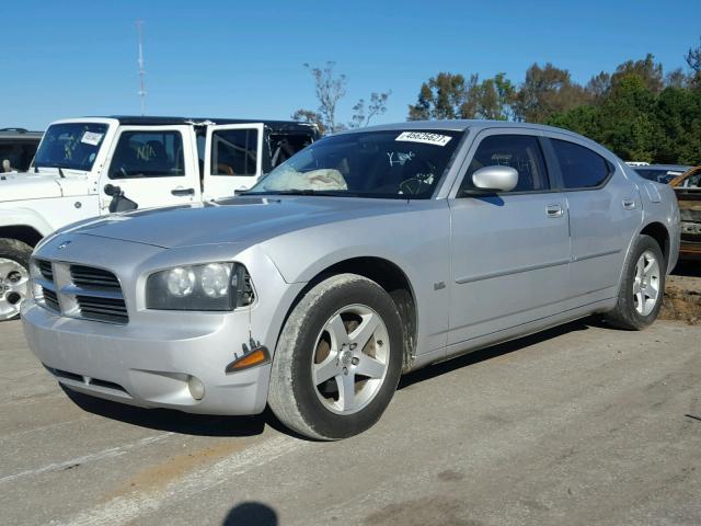 2B3CA3CV9AH181536 - 2010 DODGE CHARGER SX SILVER photo 2