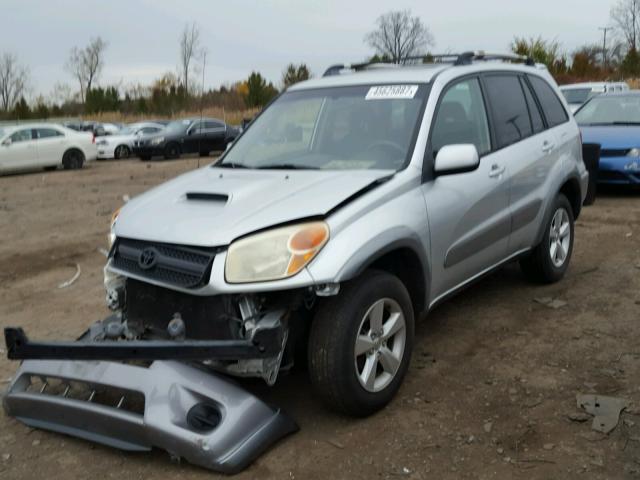 JTEGD20V640018031 - 2004 TOYOTA RAV4 SILVER photo 2