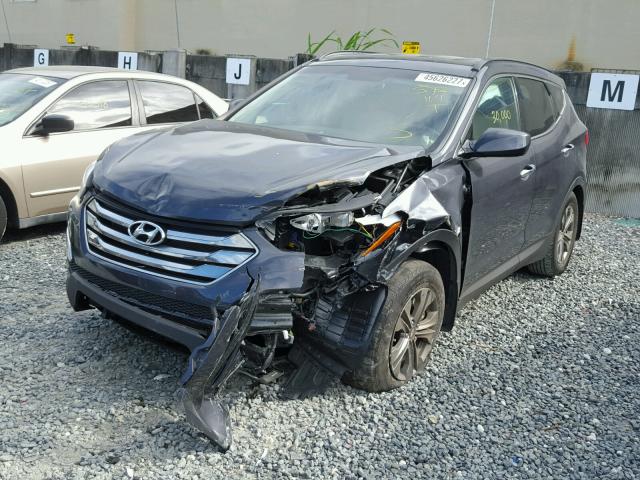 5XYZU3LB4FG285315 - 2015 HYUNDAI SANTA FE S GRAY photo 2