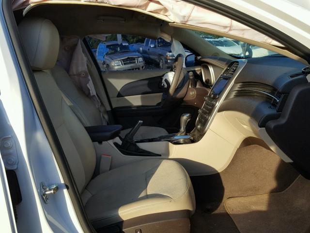 1G11C5SL0EF271282 - 2014 CHEVROLET MALIBU 1LT WHITE photo 5