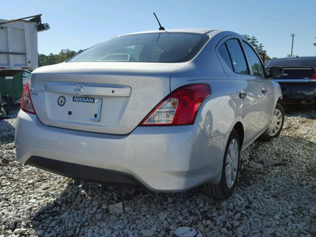 3N1CN7AP5HL908626 - 2017 NISSAN VERSA S GRAY photo 4