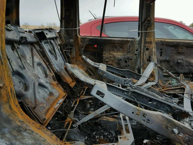 1J4GL48K22W132559 - 2002 JEEP LIBERTY SP BURN photo 6