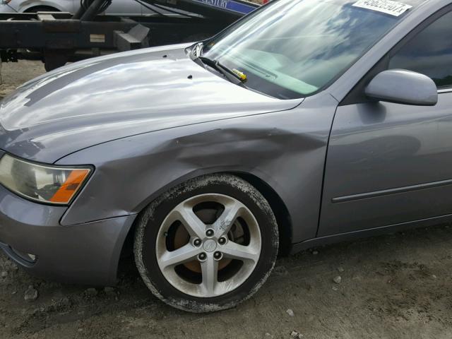 5NPEU46F87H218018 - 2007 HYUNDAI SONATA SE GRAY photo 9