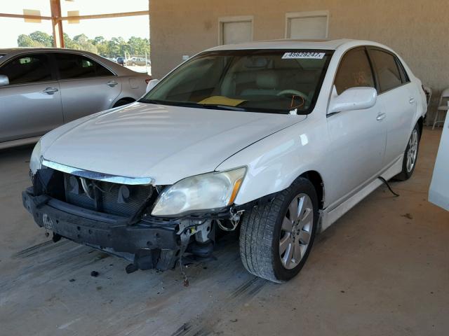 4T1BK36B66U110724 - 2006 TOYOTA AVALON WHITE photo 2