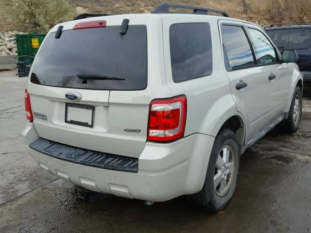 1FMCU93G99KA56854 - 2009 FORD ESCAPE XLT CREAM photo 4