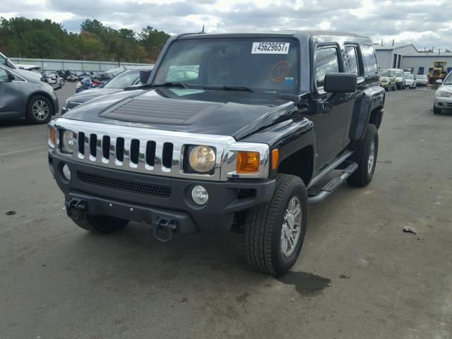 5GTDN13E378196553 - 2007 HUMMER H3 BLACK photo 2