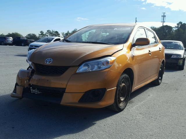 2T1LE40E69C009239 - 2009 TOYOTA COROLLA MA ORANGE photo 2