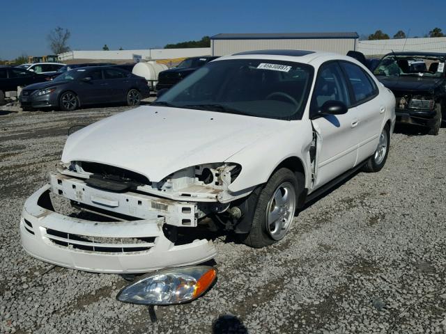 1FAFP53275A208741 - 2005 FORD TAURUS SE WHITE photo 2