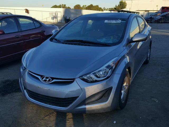 5NPDH4AE6FH632654 - 2015 HYUNDAI ELANTRA SE GRAY photo 2