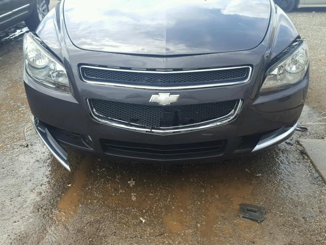 1G1ZC5EU7BF147299 - 2011 CHEVROLET MALIBU 1LT ნაცრისფერი ფოტო 9