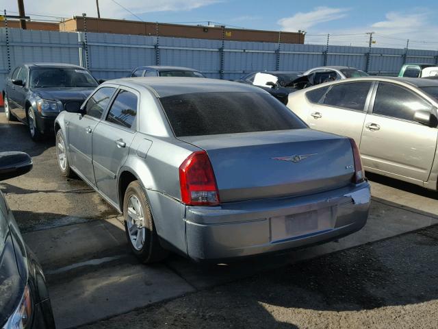 2C3KA43R76H268737 - 2006 CHRYSLER 300 SILVER photo 3