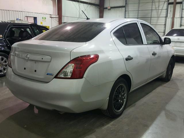 3N1CN7APXCL944207 - 2012 NISSAN VERSA S SILVER photo 4