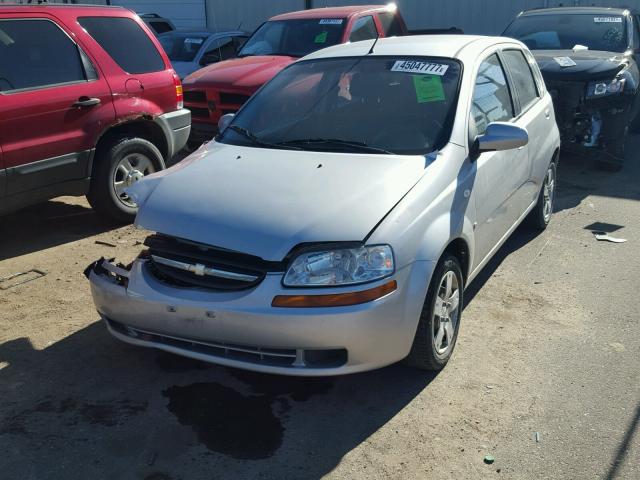 KL1TD66627B785062 - 2007 CHEVROLET AVEO SILVER photo 2