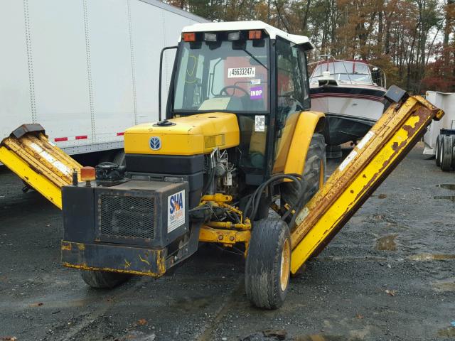 N0V1N45633247 - 1998 NEWH TRACTOR YELLOW photo 2