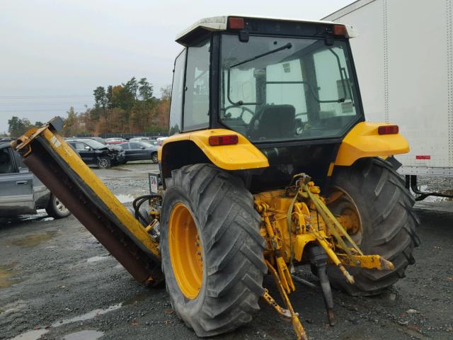 N0V1N45633247 - 1998 NEWH TRACTOR YELLOW photo 3